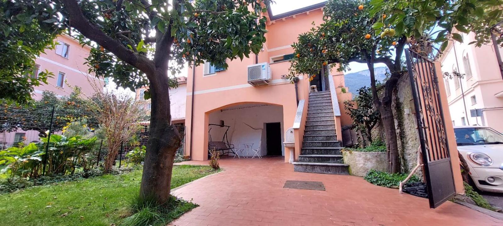 Casa Luigia Rooms Mtb In Finalborgo Bike Room Tour Ebike Trekking Финале Лигуре Экстерьер фото